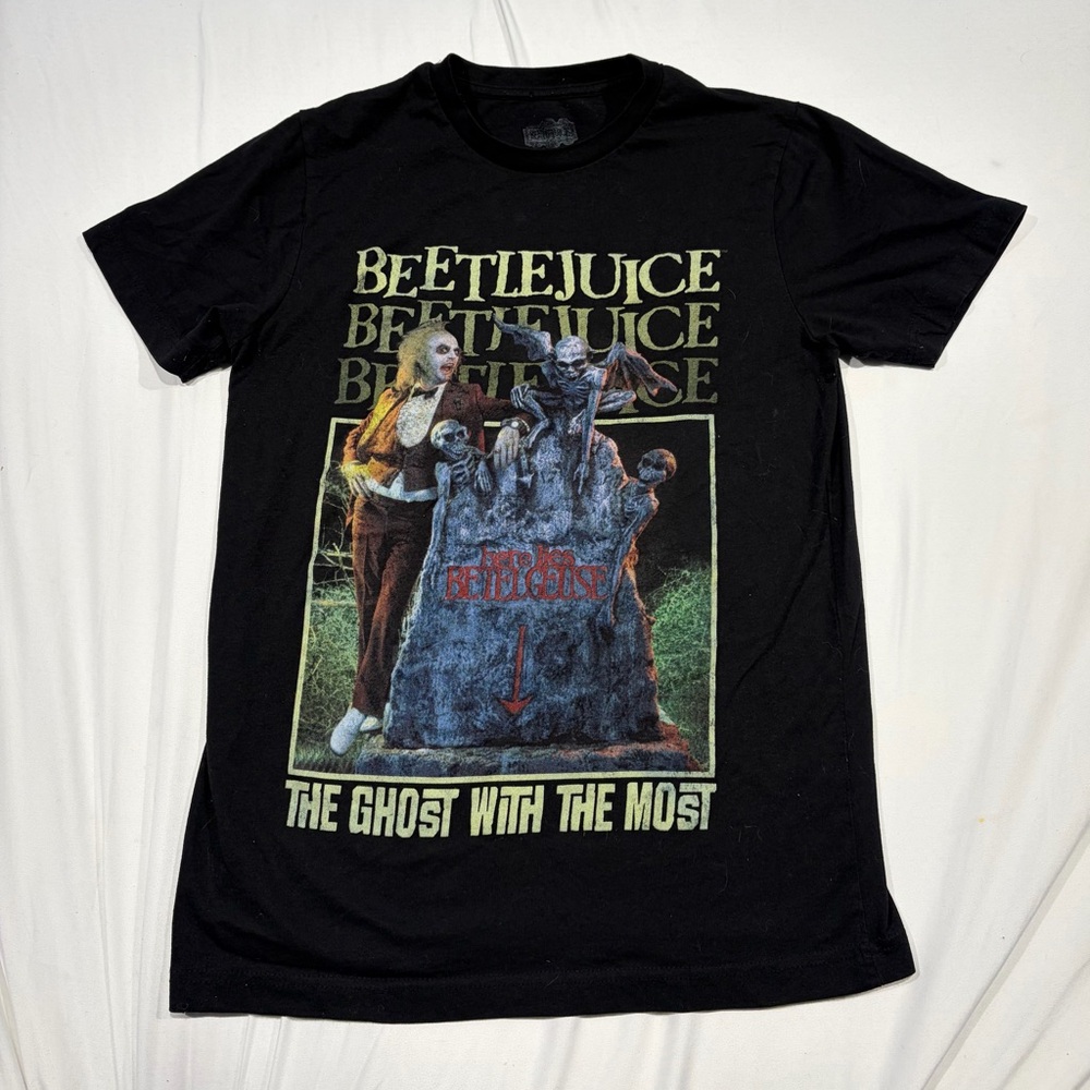 Beetle Juice Shirt Medium